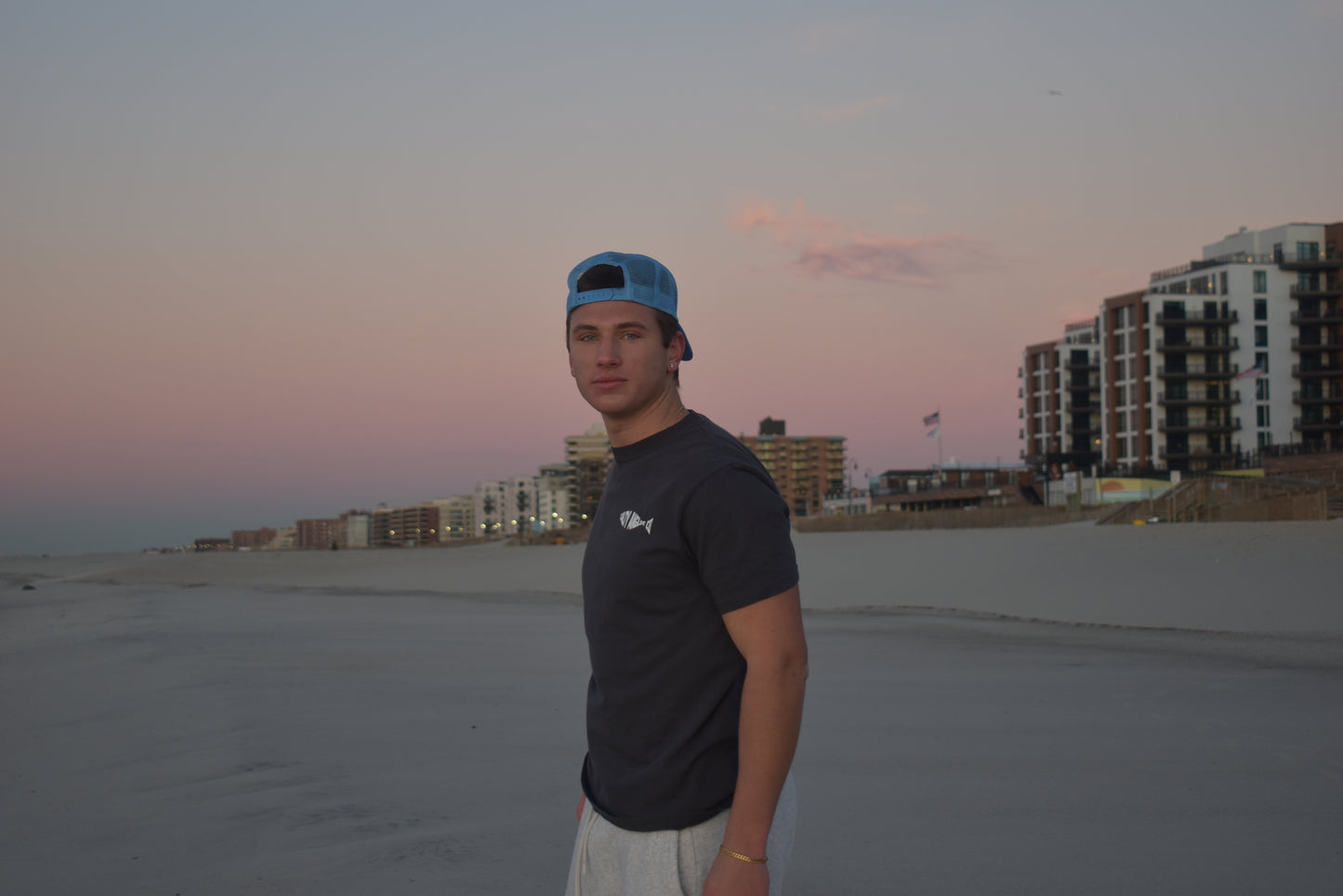 Fish-Surf-Dive Shirt (Graphite)